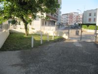 CORTILE » Affittasi ampio appartamento bilocale in piccola palazzina tranquilla e vicino al mare (Rif. 01)